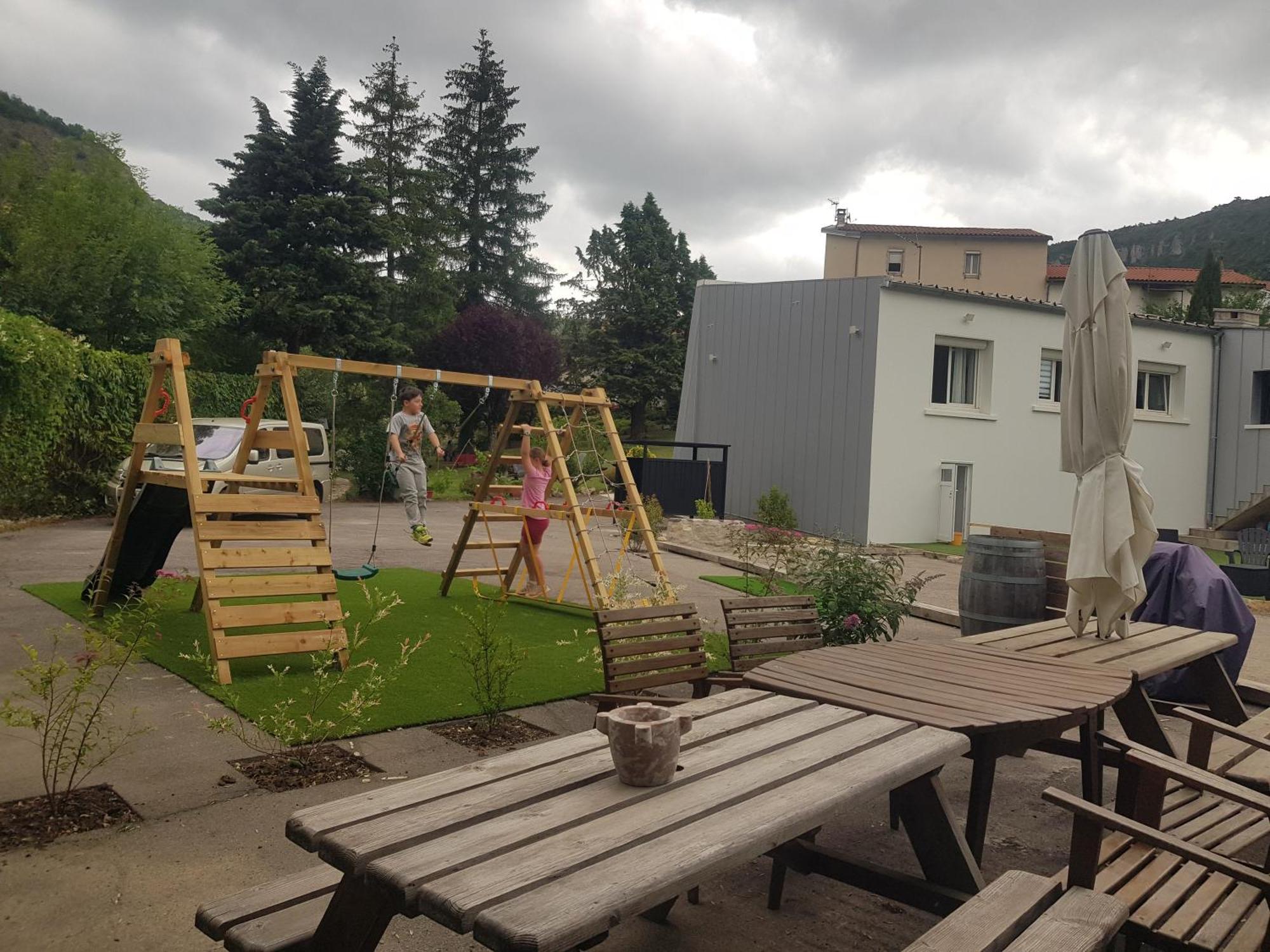 Gite Aux Tourterelles Tournemire  Exterior photo